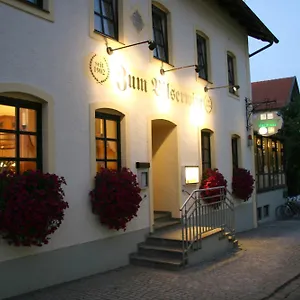 - Landgasthof Obermaier Zum Vilserwirt Pensjonat Altfraunhofen