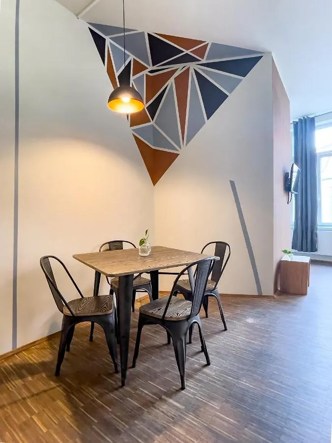 Five Elements Hostel Lipsk 0*,